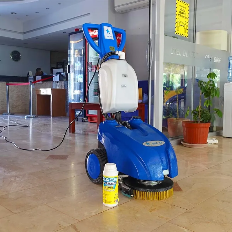 CLEANVAC ESC42 Kablolu Dar Alan Zemin Yıkama Makinesi